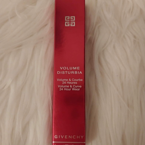 💝FIRM! NWT GIVENCHY VOLUME DISTURBIA MASCARA - Picture 2 of 12